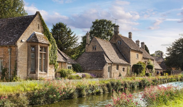 The sunny Cotswolds